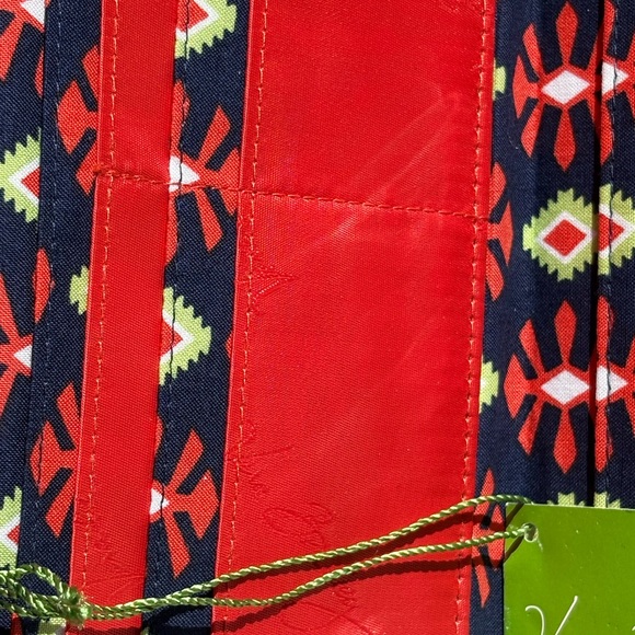 Vera Bradley Red and Blue Clutch - Picture 5 of 5